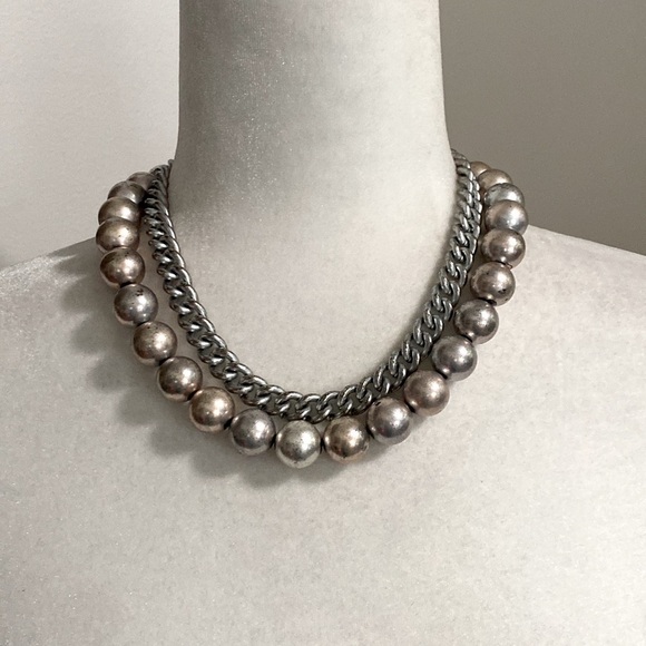 Anne Klein Vintage Jumbo Silver Pearls Beads Chain Runway Statement Necklace - Picture 2 of 15
